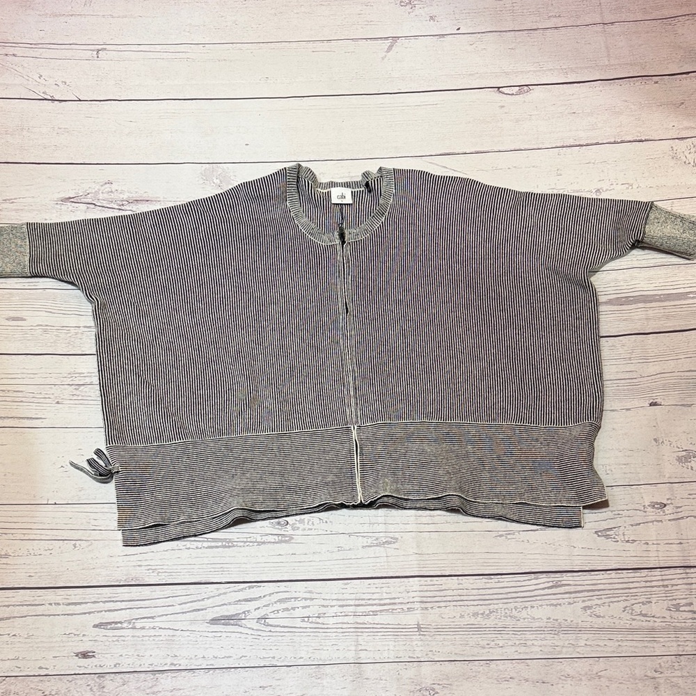 Cabi oversized fullzip sweater